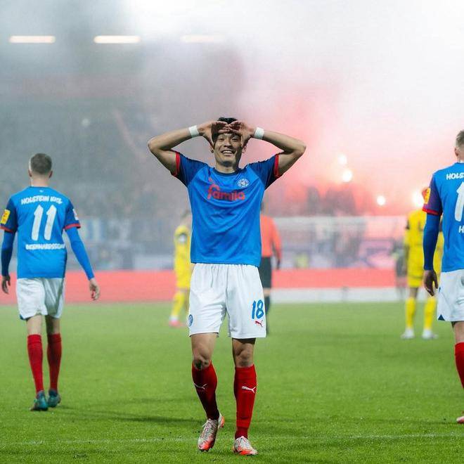 德媒：门兴有意日本前锋町野修斗；球员本赛季在德甲打进11球