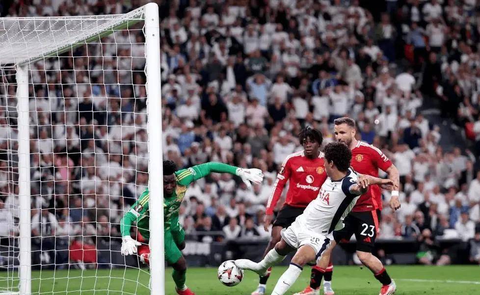 伟大的1-0！他们终结41年的等待，热刺夺冠+欧冠席位，全员狂欢！